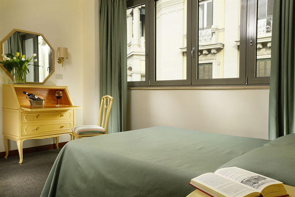 Hotel Commodore Róma Kültér fotó